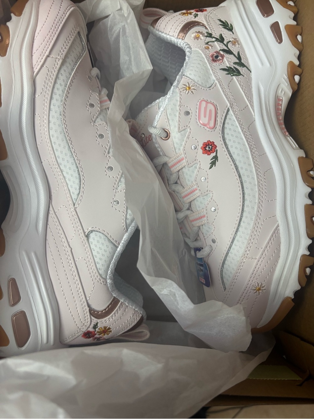 Skechers” D”light Pink Floral Embroidered Platform Sneakers with memory foam